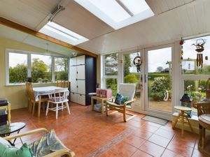 Garden room- click for photo gallery